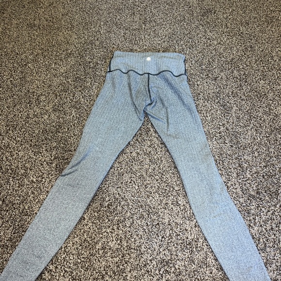 Lululemon leggings - Picture 2 of 5